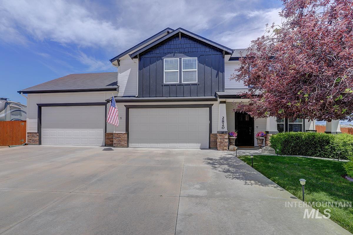 2820 W Paula Red, Kuna, Idaho 83634, 5 Bedrooms, 4 Bathrooms, Residential For Sale, Price $679,900, 98992706