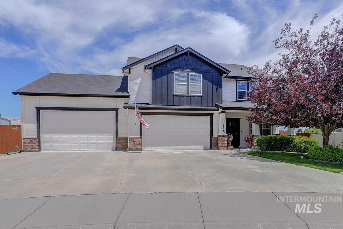 2820 W Paula Red, Kuna, Idaho 83634, 5 Bedrooms, 4 Bathrooms, Residential For Sale, Price $679,900, 98992706