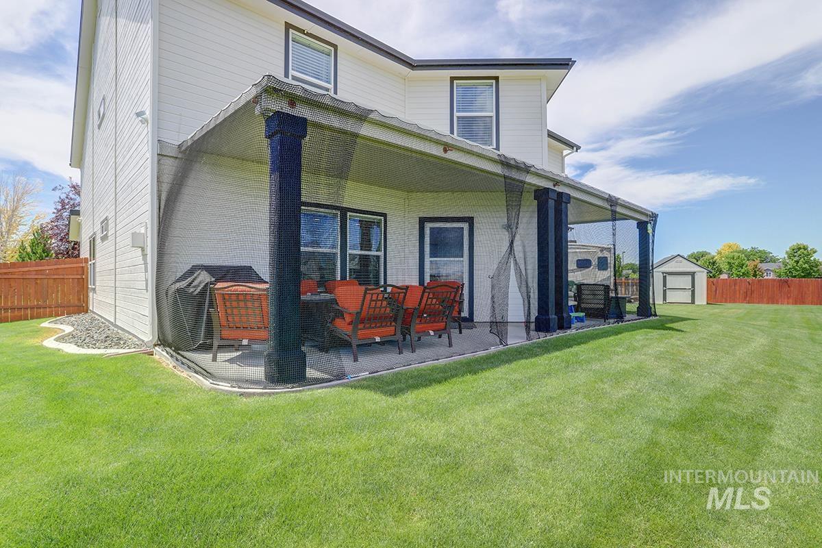 2820 W Paula Red, Kuna, Idaho 83634, 5 Bedrooms, 4 Bathrooms, Residential For Sale, Price $679,900, 98992706
