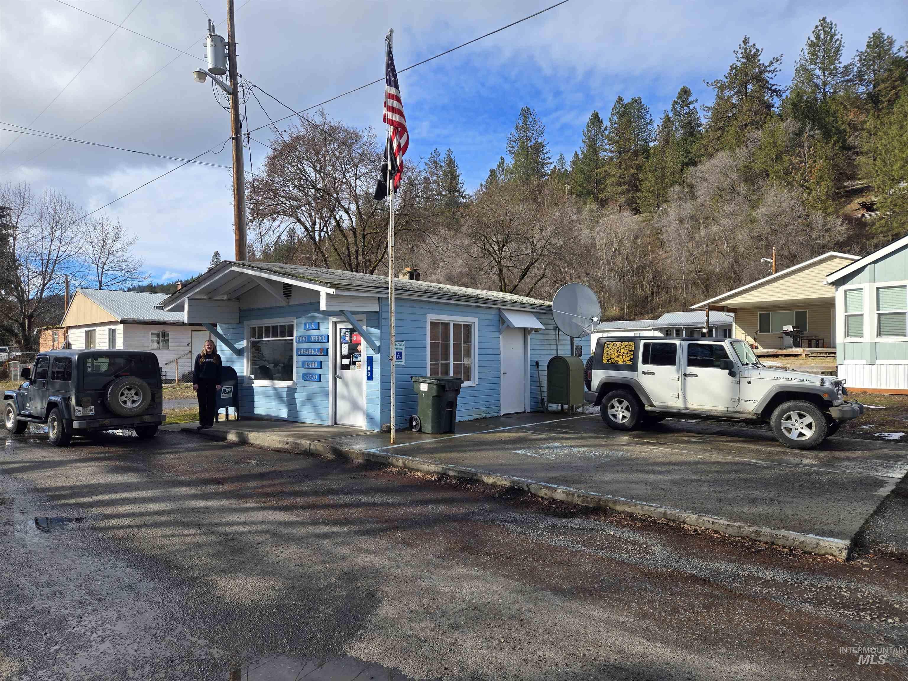 103 Northfork Dr, Ahsahka, Idaho 83520, Business/Commercial For Sale, Price $49,900, 98992708