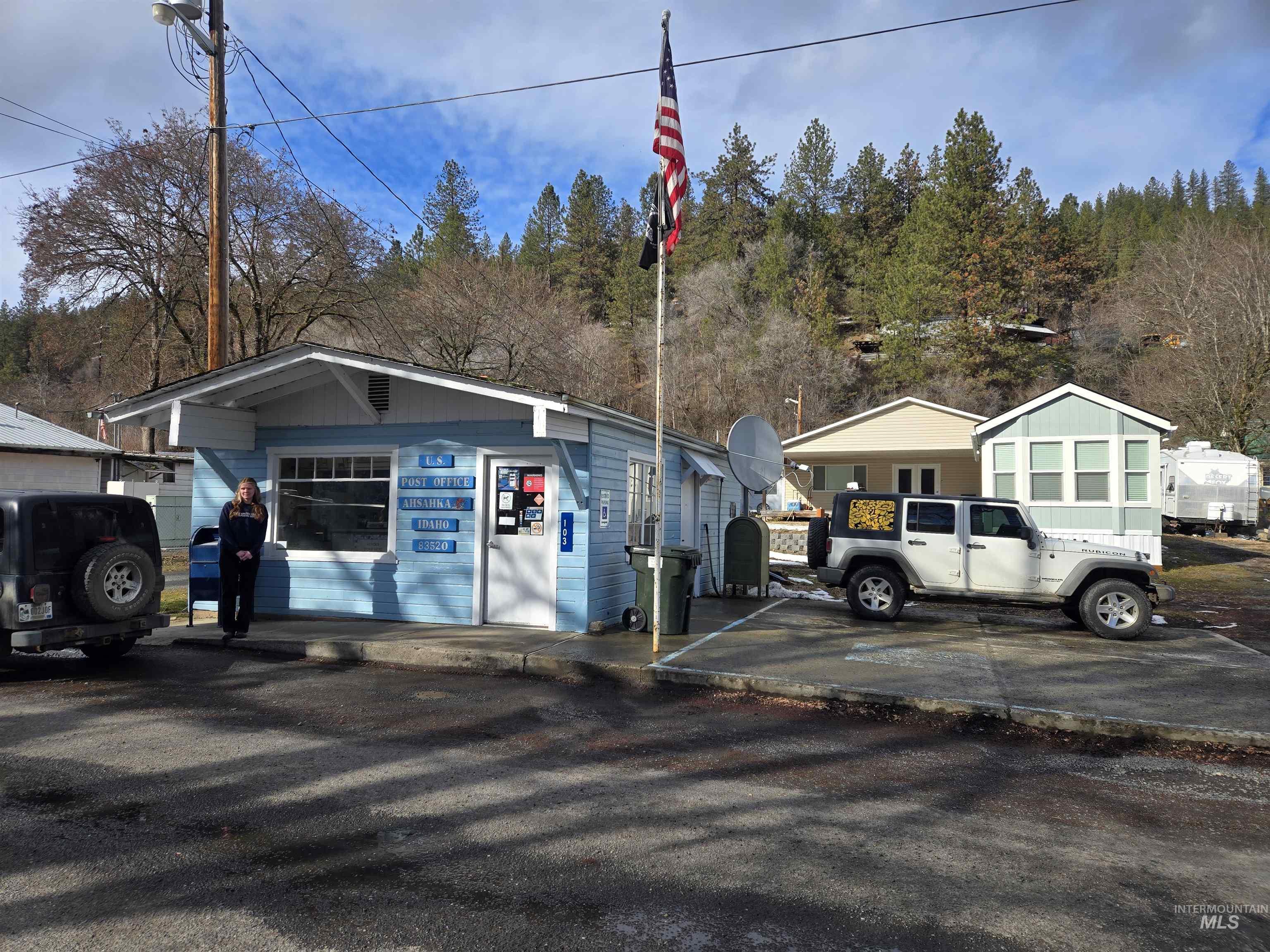 103 Northfork Dr, Ahsahka, Idaho 83520, Business/Commercial For Sale, Price $49,900, 98992708