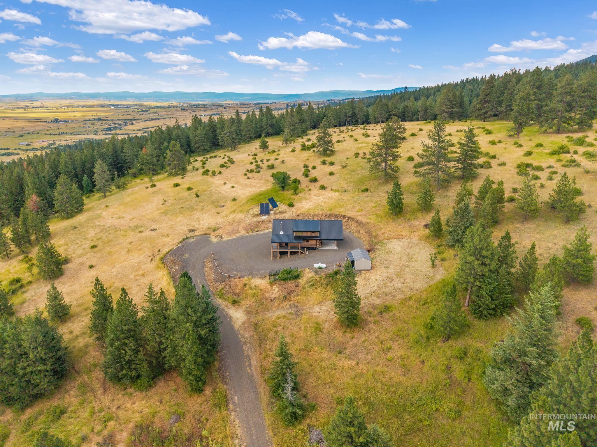 2625 Old White Bird Hill Road, Grangeville, Idaho 83530, 3 Bedrooms, 3 Bathrooms, Residential For Sale, Price $1,149,000,MLS 98992711