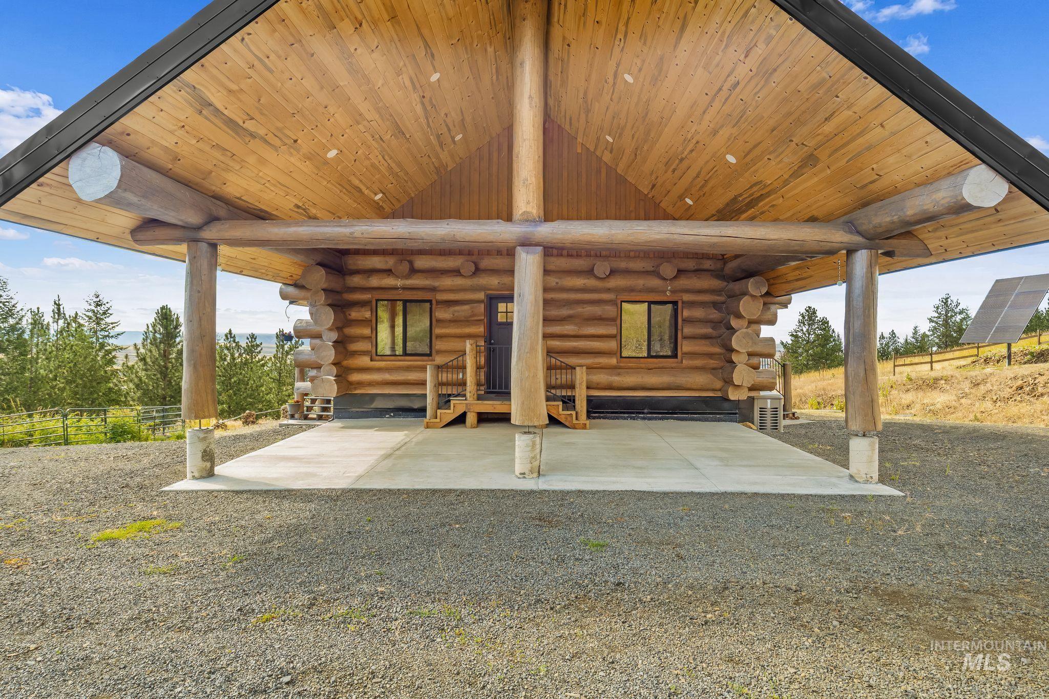 2625 Old White Bird Hill Road, Grangeville, Idaho 83530, 3 Bedrooms, 3 Bathrooms, Residential For Sale, Price $1,149,000,MLS 98992711