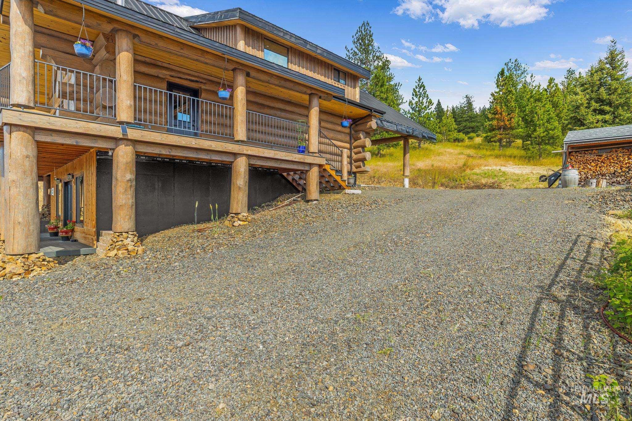 2625 Old White Bird Hill Road, Grangeville, Idaho 83530, 3 Bedrooms, 3 Bathrooms, Residential For Sale, Price $1,149,000,MLS 98992711