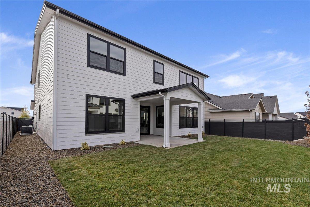 7382 W Millhouse St, Eagle, Idaho 83616, 4 Bedrooms, 3.5 Bathrooms, Residential For Sale, Price $934,900,MLS 98992712