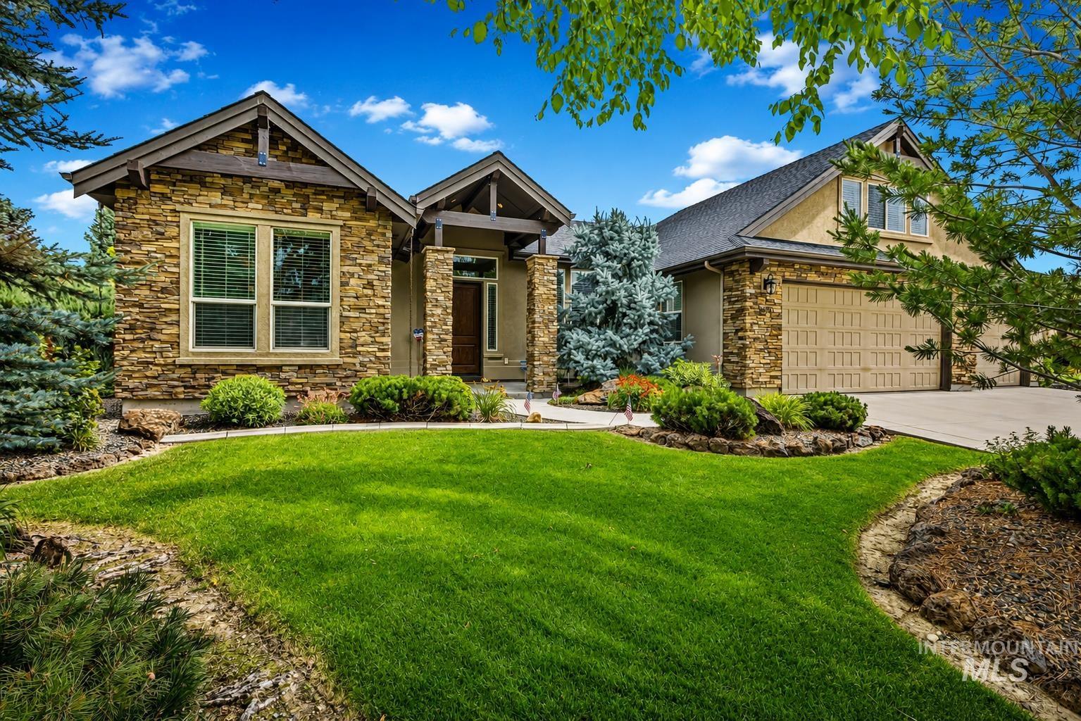 6070 W Piaffe Ct, Eagle, Idaho 83616, 4 Bedrooms, 3.5 Bathrooms, Residential For Sale, Price $1,100,000,MLS 98992720