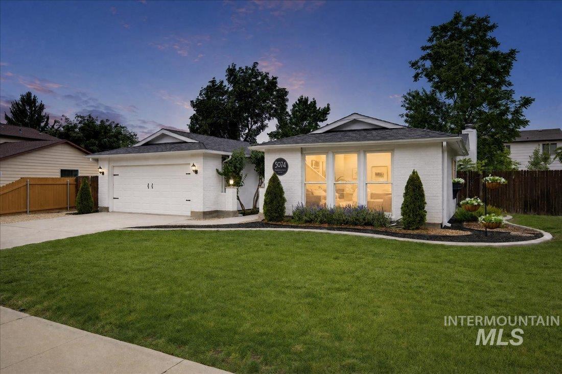 5074 W Harbourview Drive, Boise, Idaho 83703, 3 Bedrooms, 2 Bathrooms, Residential For Sale, Price $509,000, 98992723