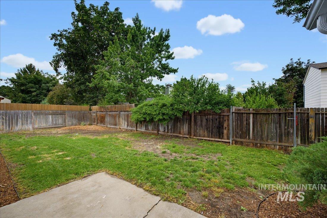 5074 W Harbourview Drive, Boise, Idaho 83703, 3 Bedrooms, 2 Bathrooms, Residential For Sale, Price $509,000, 98992723