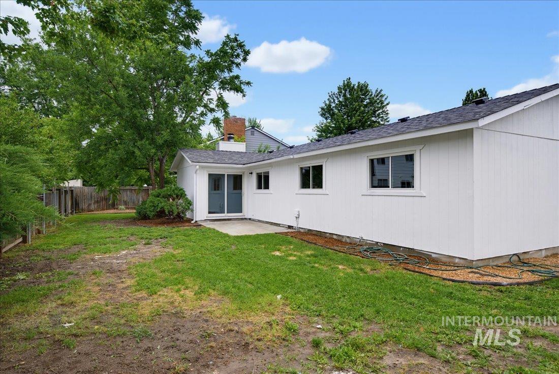 5074 W Harbourview Drive, Boise, Idaho 83703, 3 Bedrooms, 2 Bathrooms, Residential For Sale, Price $509,000, 98992723