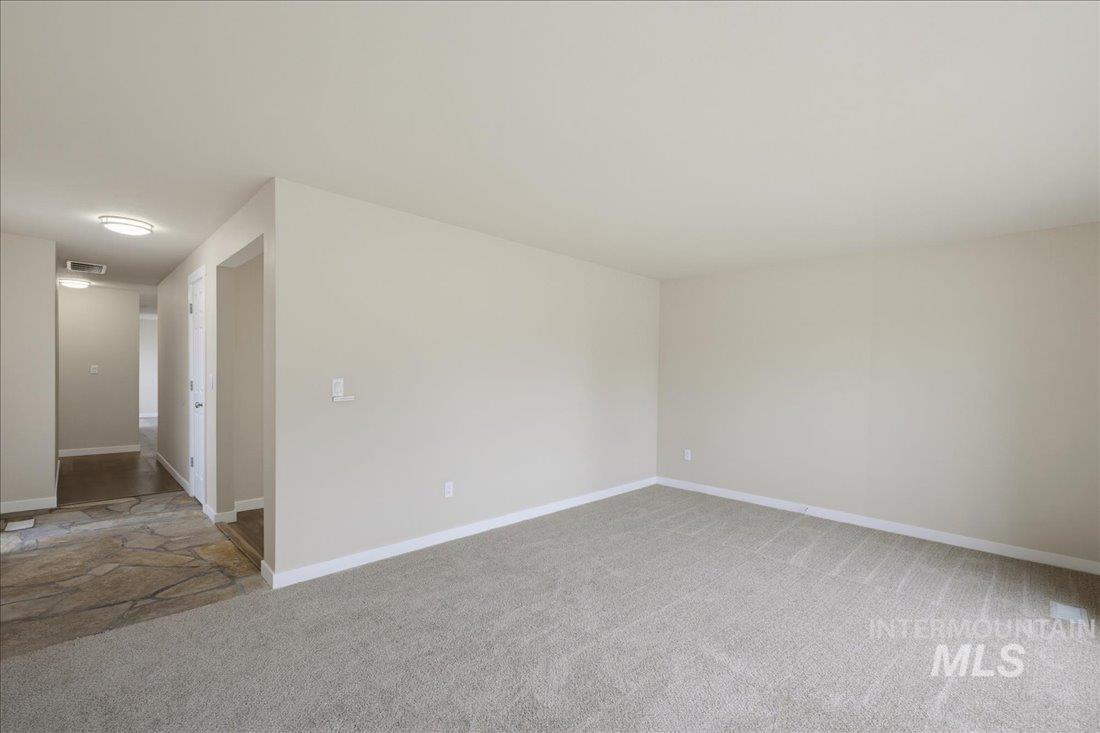 5074 W Harbourview Drive, Boise, Idaho 83703, 3 Bedrooms, 2 Bathrooms, Residential For Sale, Price $509,000, 98992723