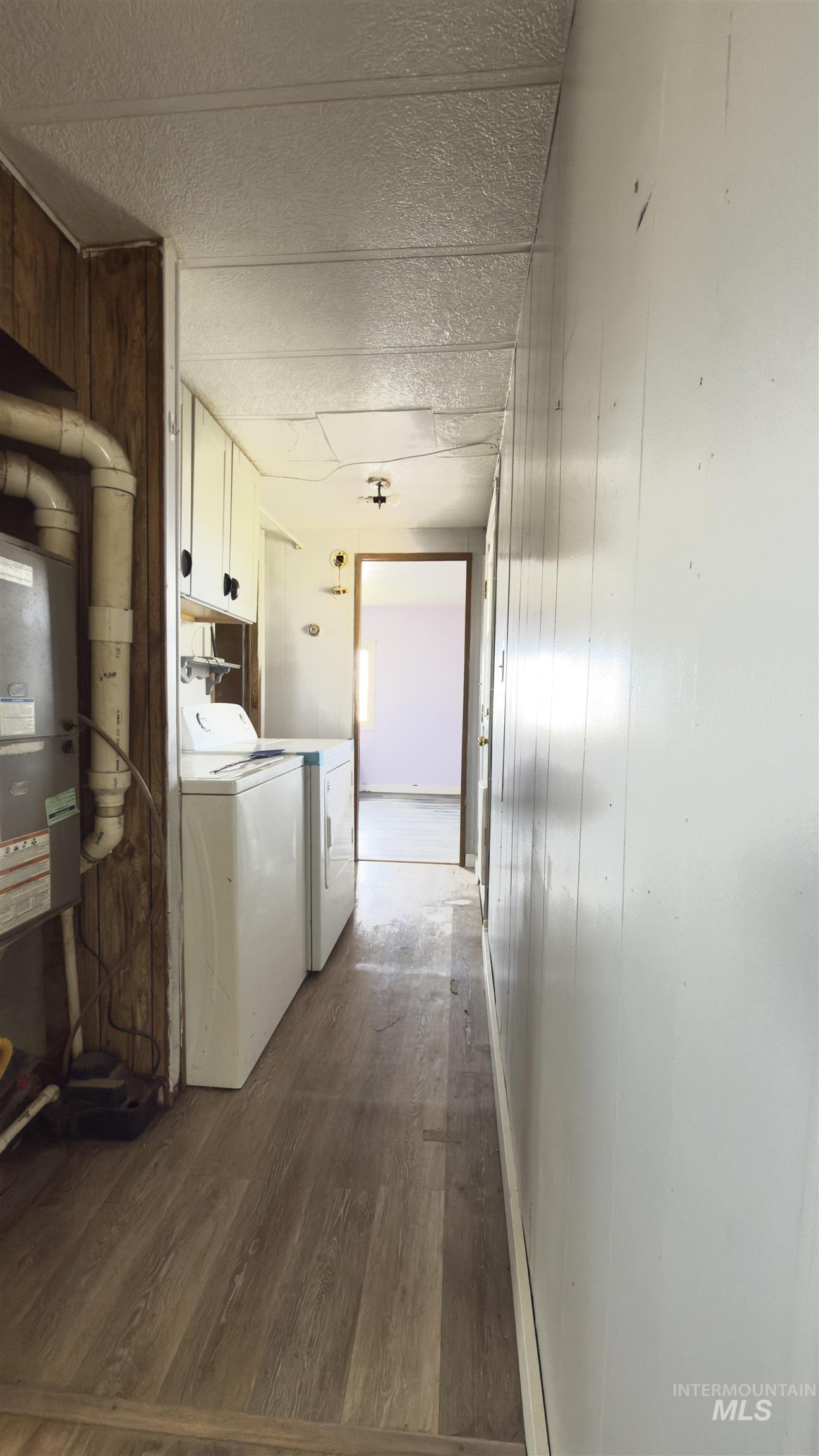 301 Shillington Court, Minidoka, Idaho 83343, 3 Bedrooms, 2 Bathrooms, Residential For Sale, Price $90,000, 98992726