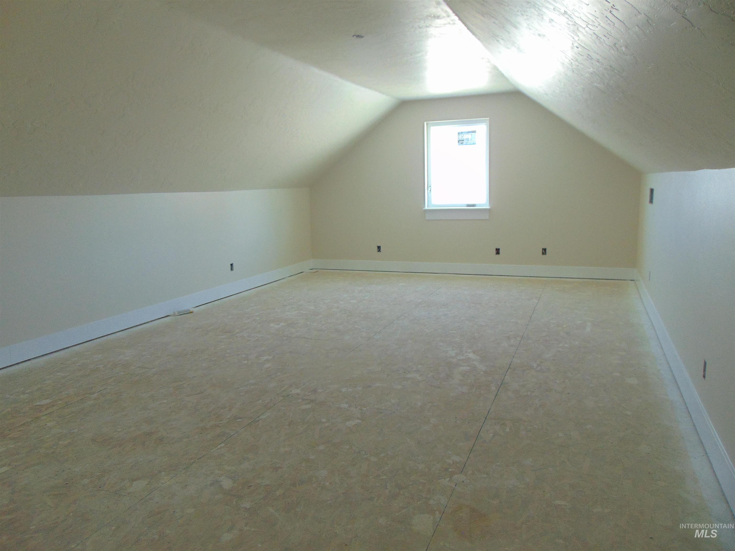 1164 Smith Dr., Vale, Oregon 97918, 4 Bedrooms, 2 Bathrooms, Residential For Sale, Price $484,440,MLS 98992727