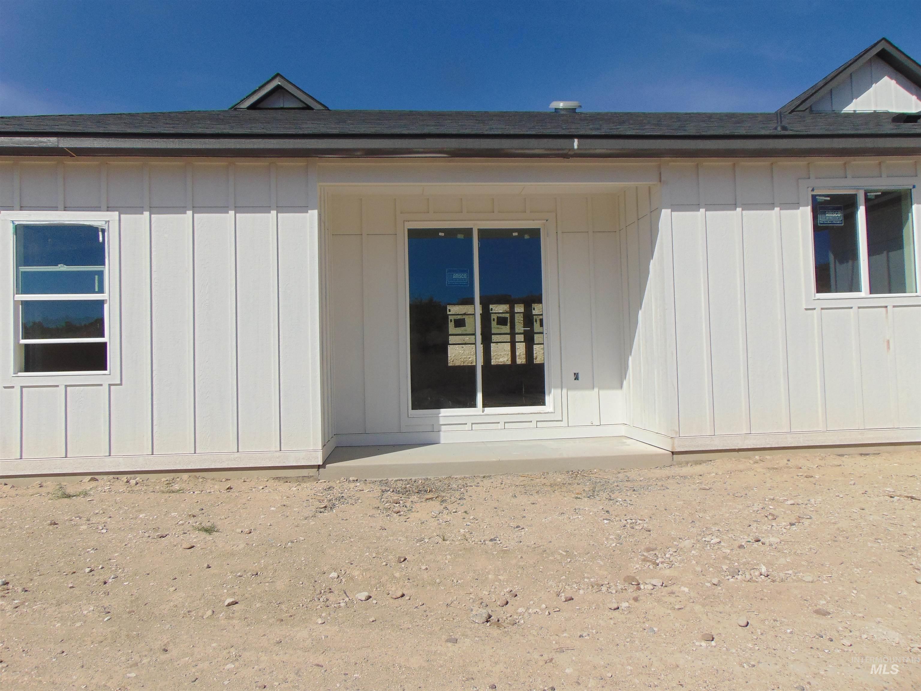 1164 Smith Dr., Vale, Oregon 97918, 4 Bedrooms, 2 Bathrooms, Residential For Sale, Price $484,440, 98992727