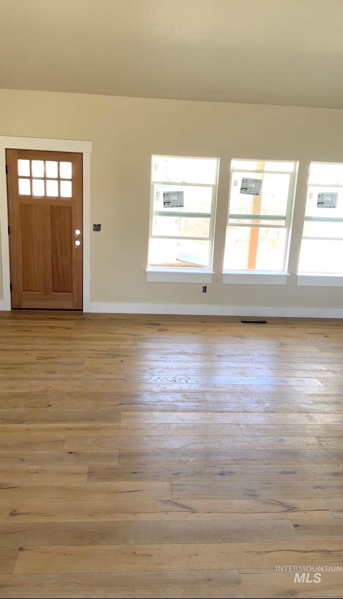 1164 Smith Dr., Vale, Oregon 97918, 4 Bedrooms, 2 Bathrooms, Residential For Sale, Price $484,440,MLS 98992727