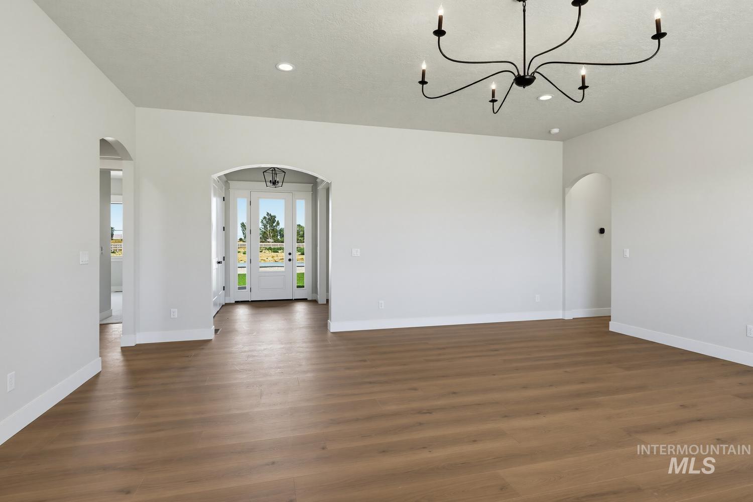 5054 Heritage DR, Marsing, Idaho 83639, 3 Bedrooms, 2 Bathrooms, Residential For Sale, Price $875,000,MLS 98992728