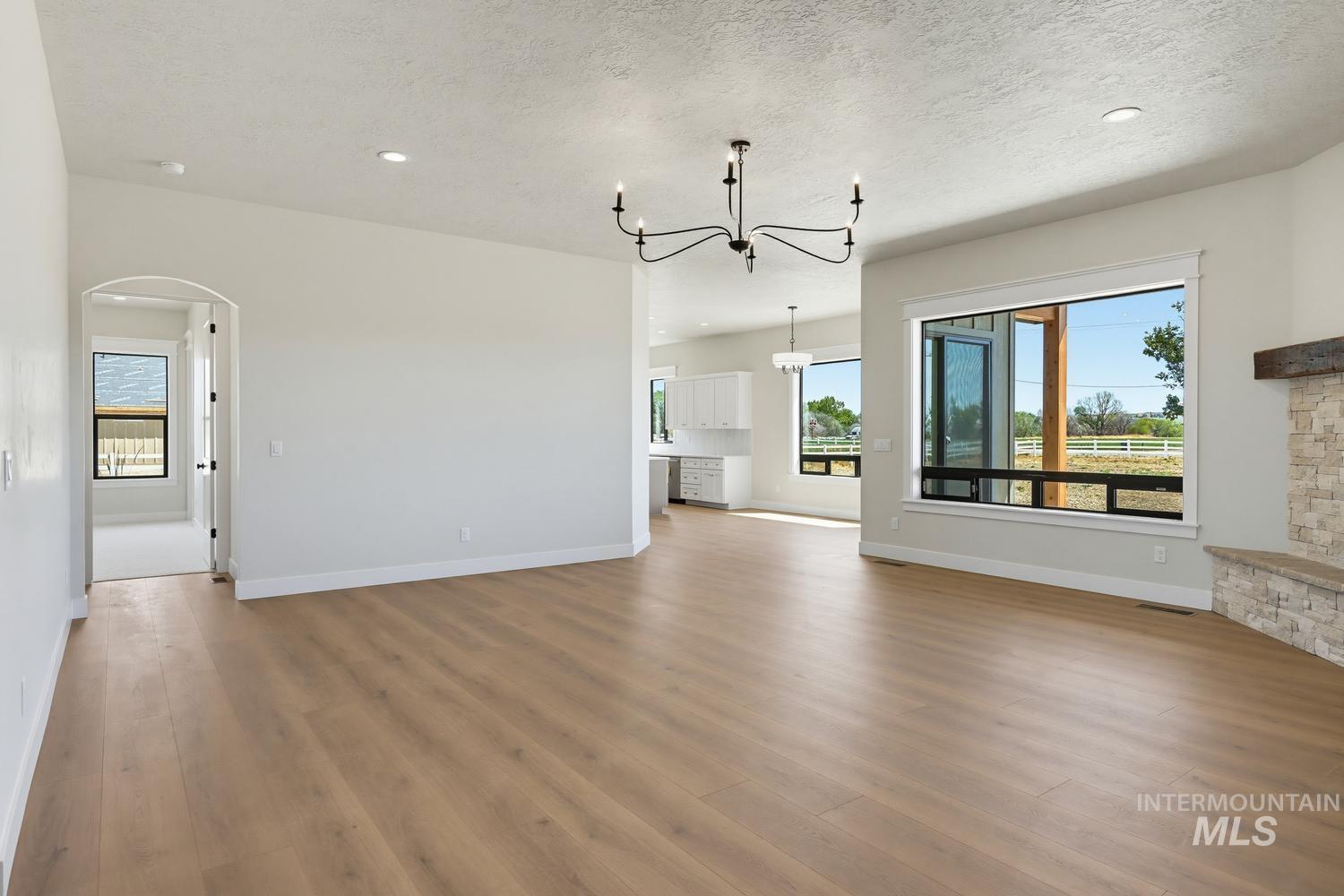 5054 Heritage DR, Marsing, Idaho 83639, 3 Bedrooms, 2 Bathrooms, Residential For Sale, Price $875,000,MLS 98992728