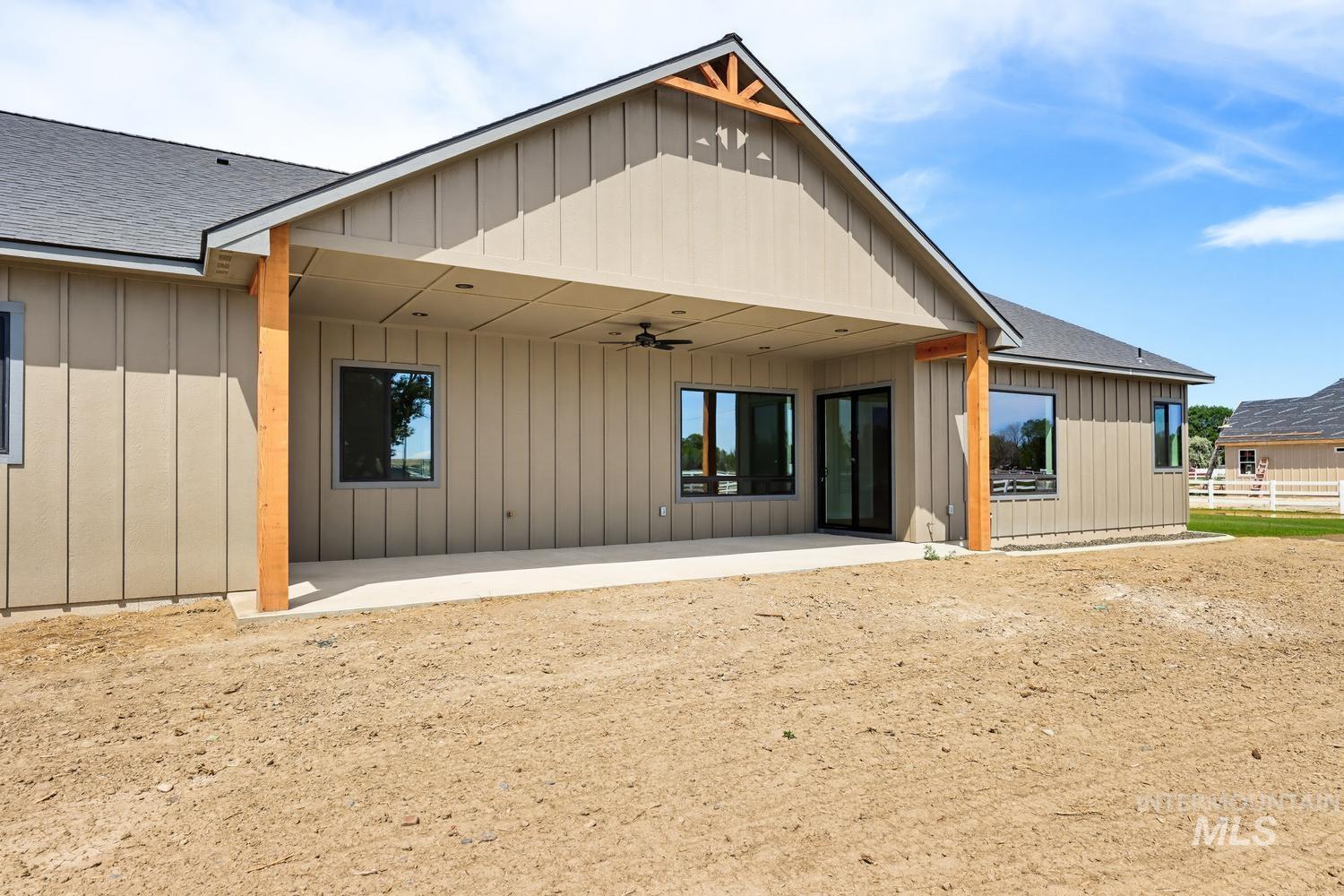 5054 Heritage DR, Marsing, Idaho 83639, 3 Bedrooms, 2 Bathrooms, Residential For Sale, Price $875,000,MLS 98992728
