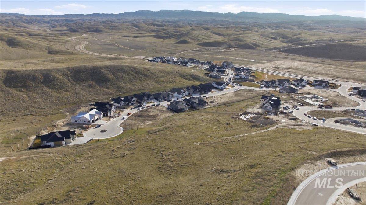 6360 W Largo Dr, Eagle, Idaho 83616, 5 Bedrooms, 2.5 Bathrooms, Residential For Sale, Price $819,800,MLS 98992730