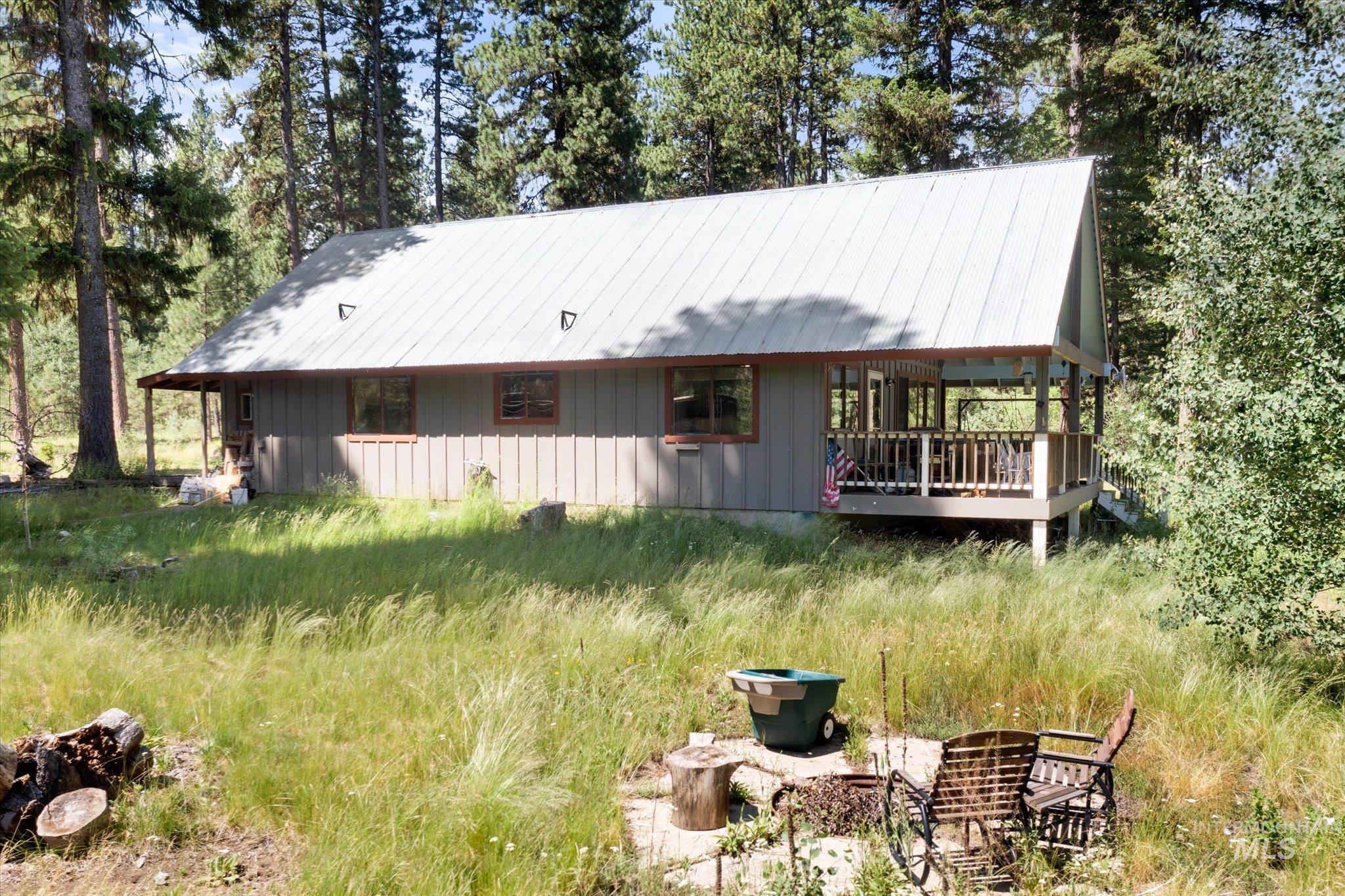 26 Doaka Ct, Idaho City, Idaho 83631, 2 Bedrooms, 2 Bathrooms, Residential For Sale, Price $475,000,MLS 98992734