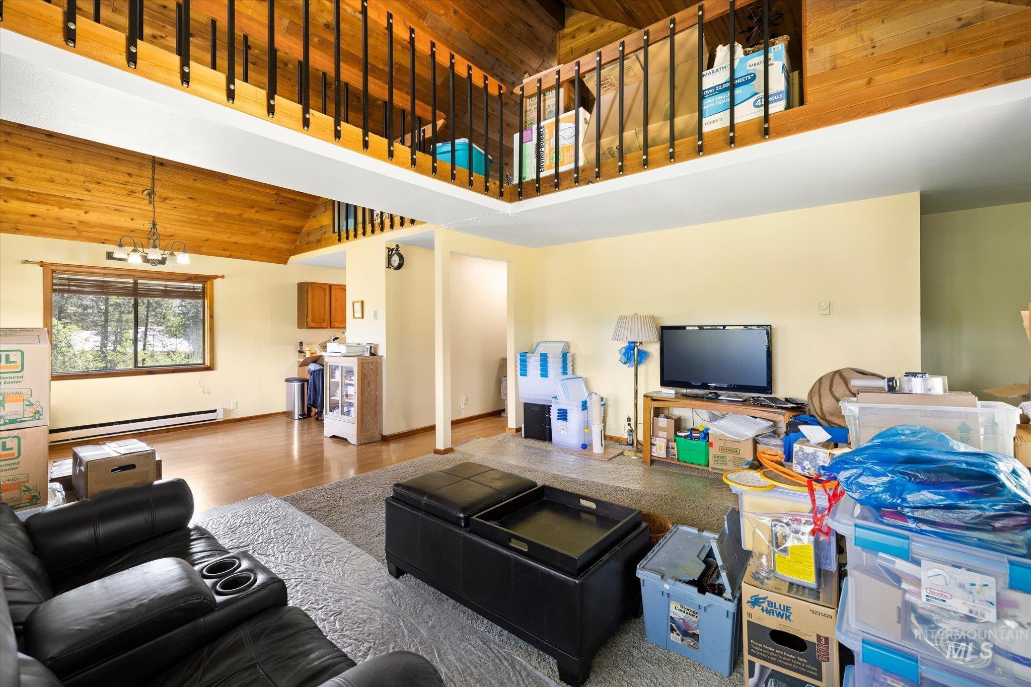 26 Doaka Ct, Idaho City, Idaho 83631, 2 Bedrooms, 2 Bathrooms, Residential For Sale, Price $475,000,MLS 98992734