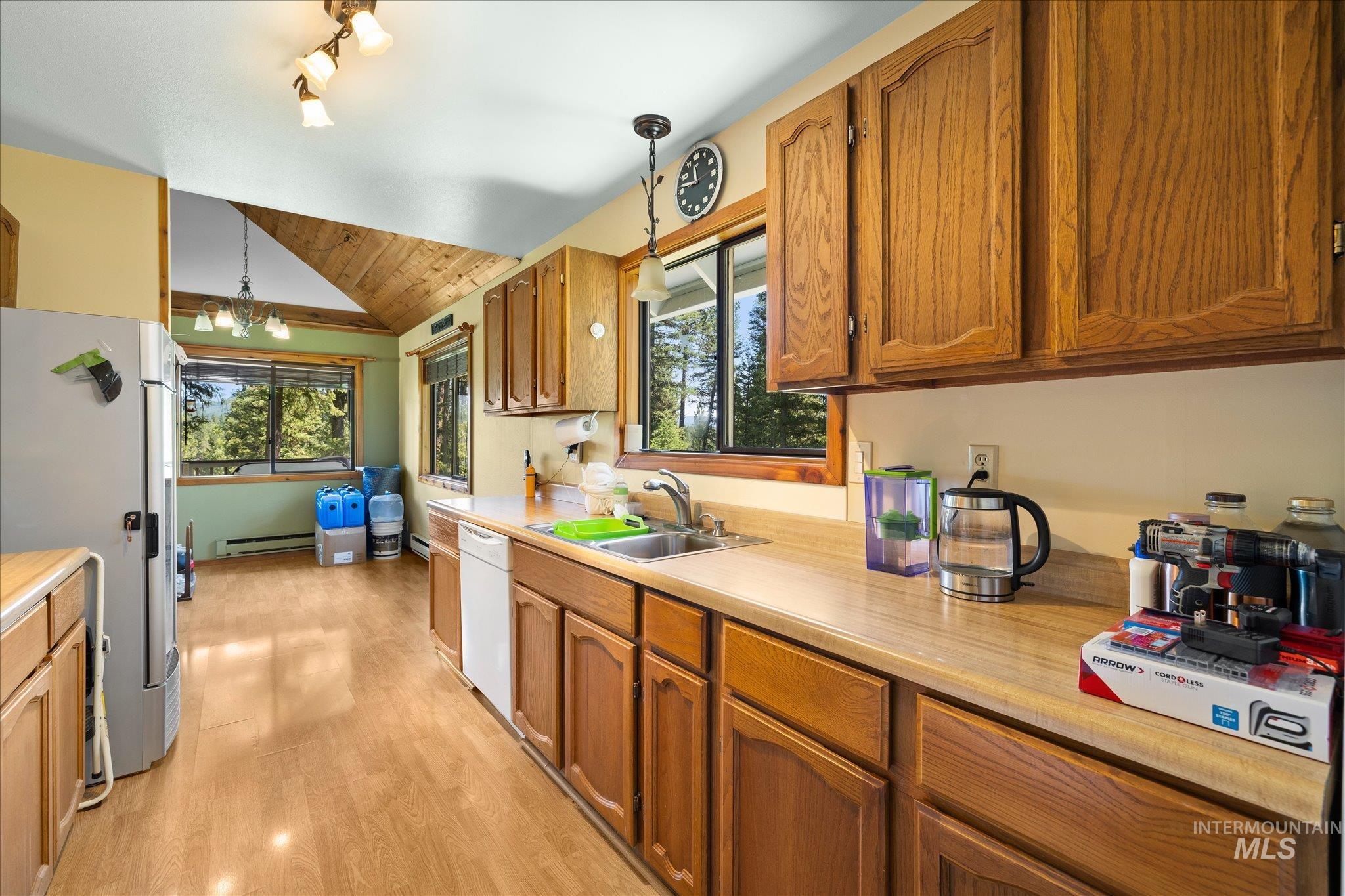 26 Doaka Ct, Idaho City, Idaho 83631, 2 Bedrooms, 2 Bathrooms, Residential For Sale, Price $475,000,MLS 98992734