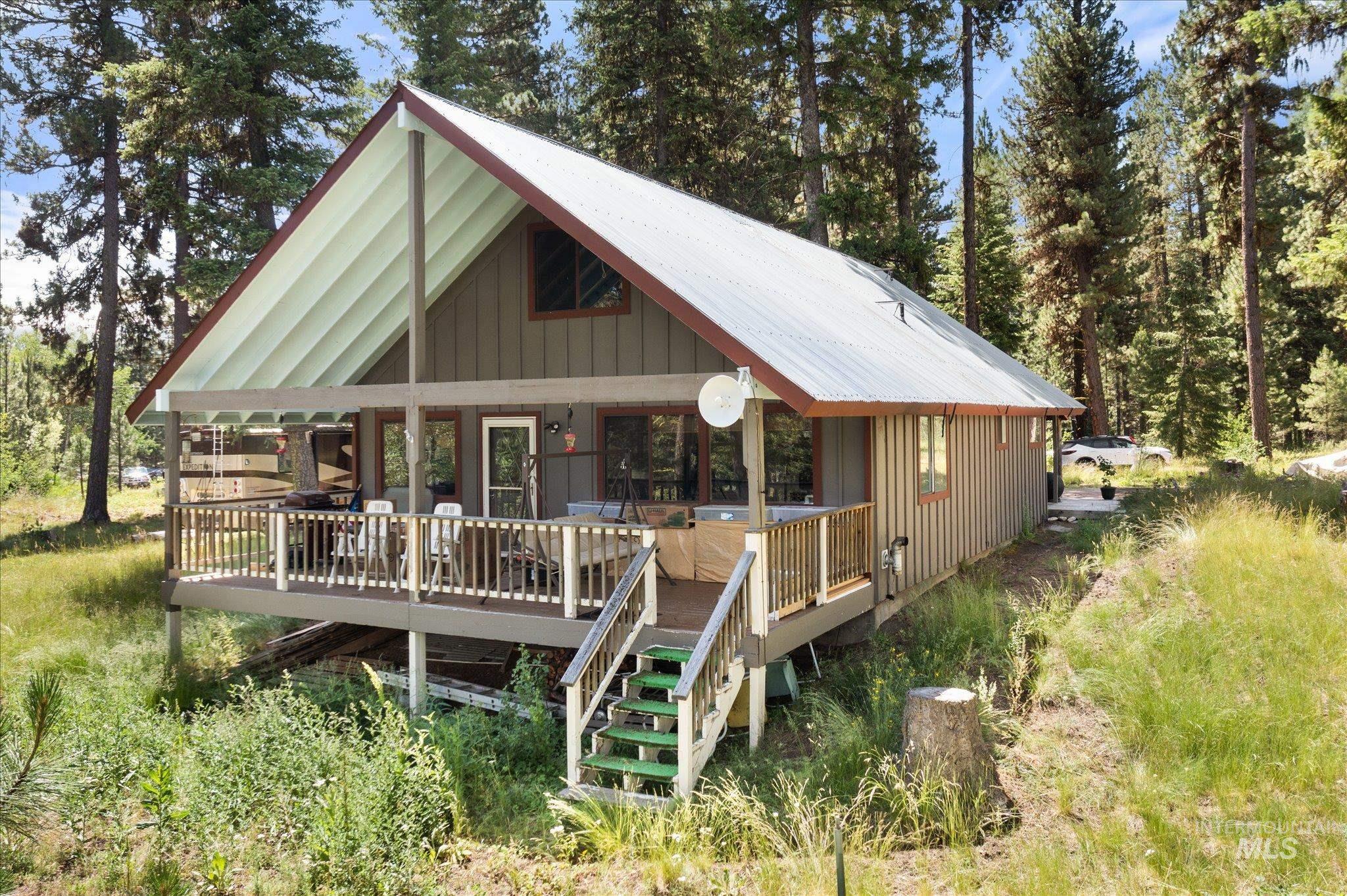 26 Doaka Ct, Idaho City, Idaho 83631, 2 Bedrooms, 2 Bathrooms, Residential For Sale, Price $475,000,MLS 98992734