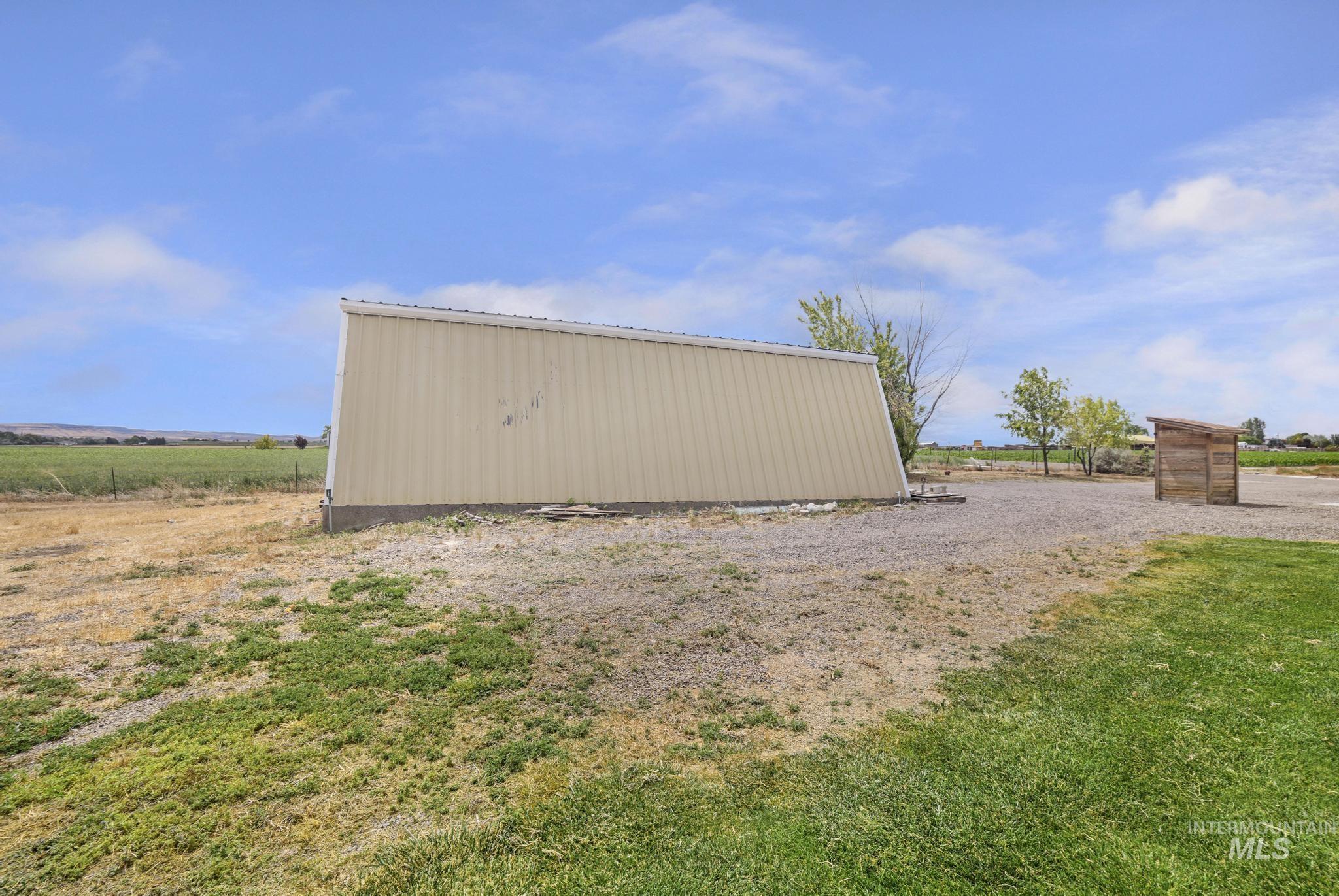 3388 N 3065 E, Twin Falls, Idaho 83301, 3 Bedrooms, 2 Bathrooms, Residential For Sale, Price $550,000,MLS 98992737