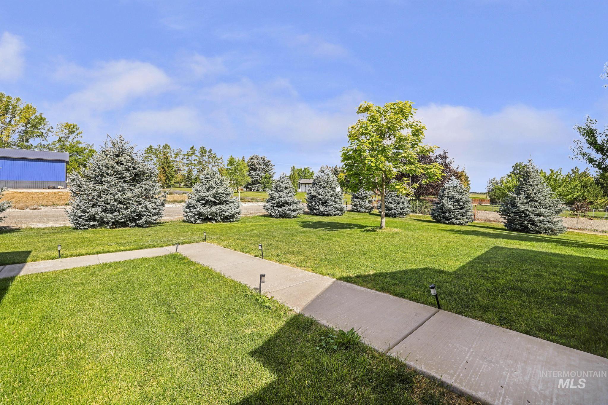 3388 N 3065 E, Twin Falls, Idaho 83301, 3 Bedrooms, 2 Bathrooms, Residential For Sale, Price $550,000,MLS 98992737