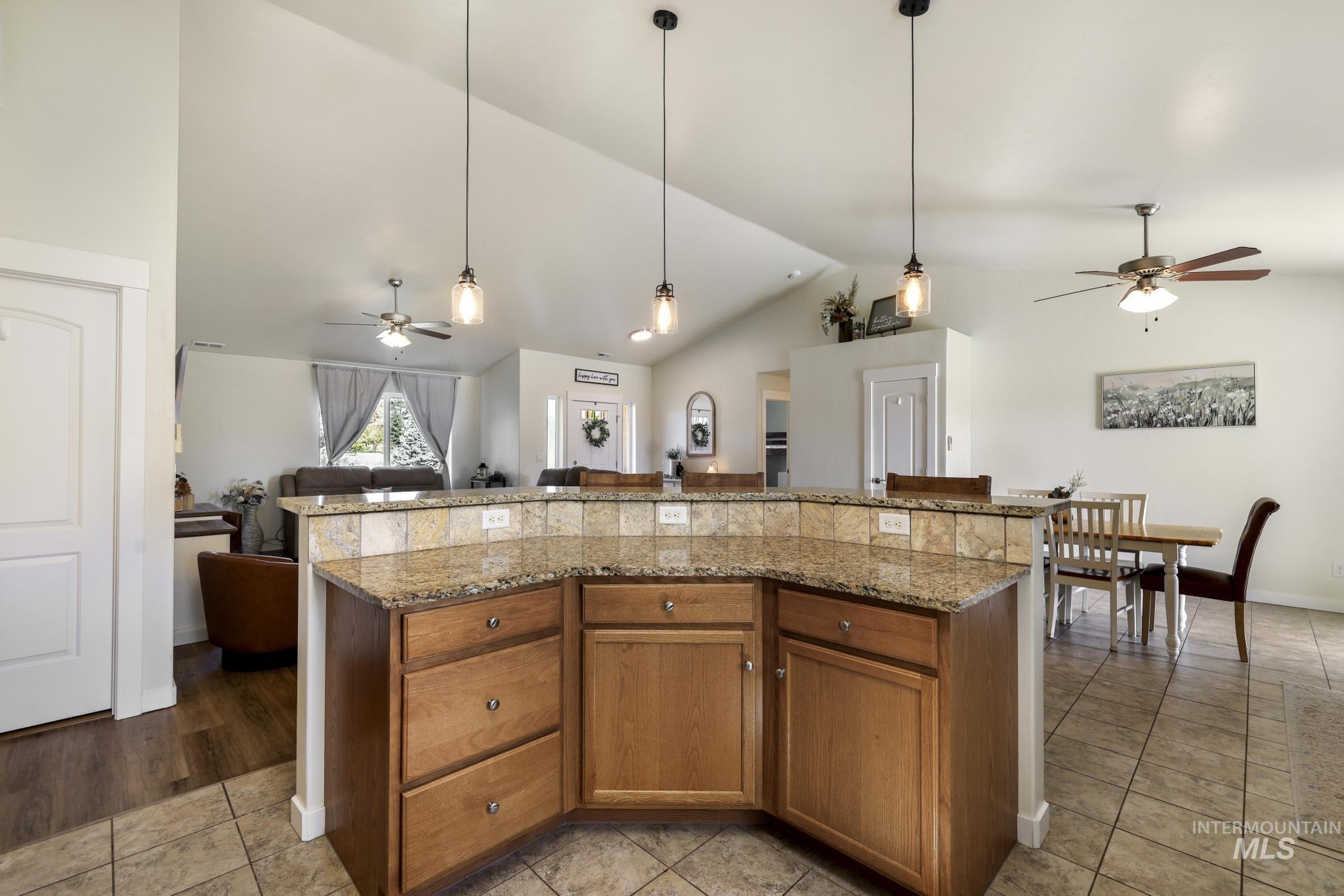 3388 N 3065 E, Twin Falls, Idaho 83301, 3 Bedrooms, 2 Bathrooms, Residential For Sale, Price $550,000,MLS 98992737