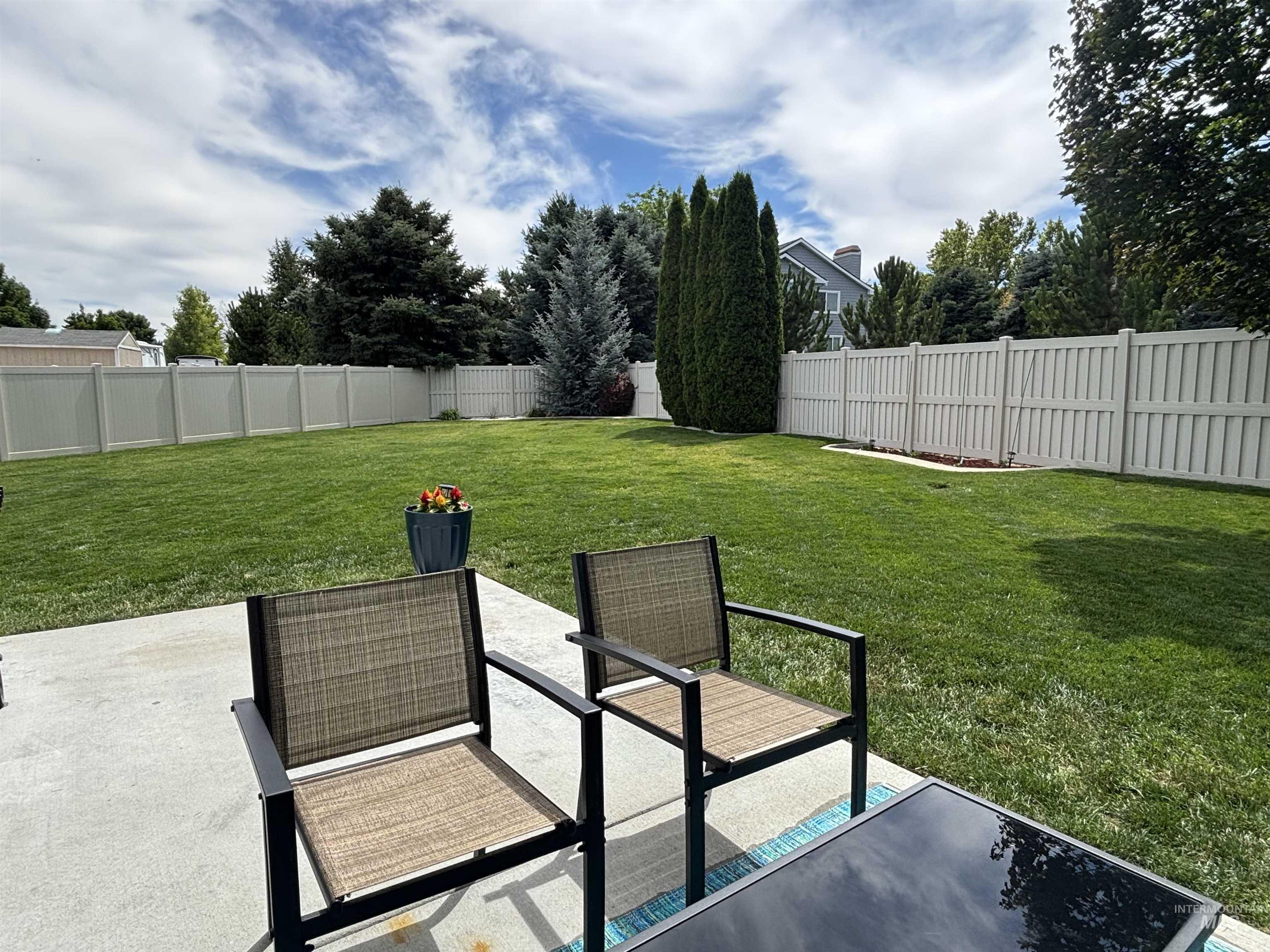 4513 S Dazzle Ave, Meridian, Idaho 83462, 3 Bedrooms, 2 Bathrooms, Residential For Sale, Price $520,000, 98992738