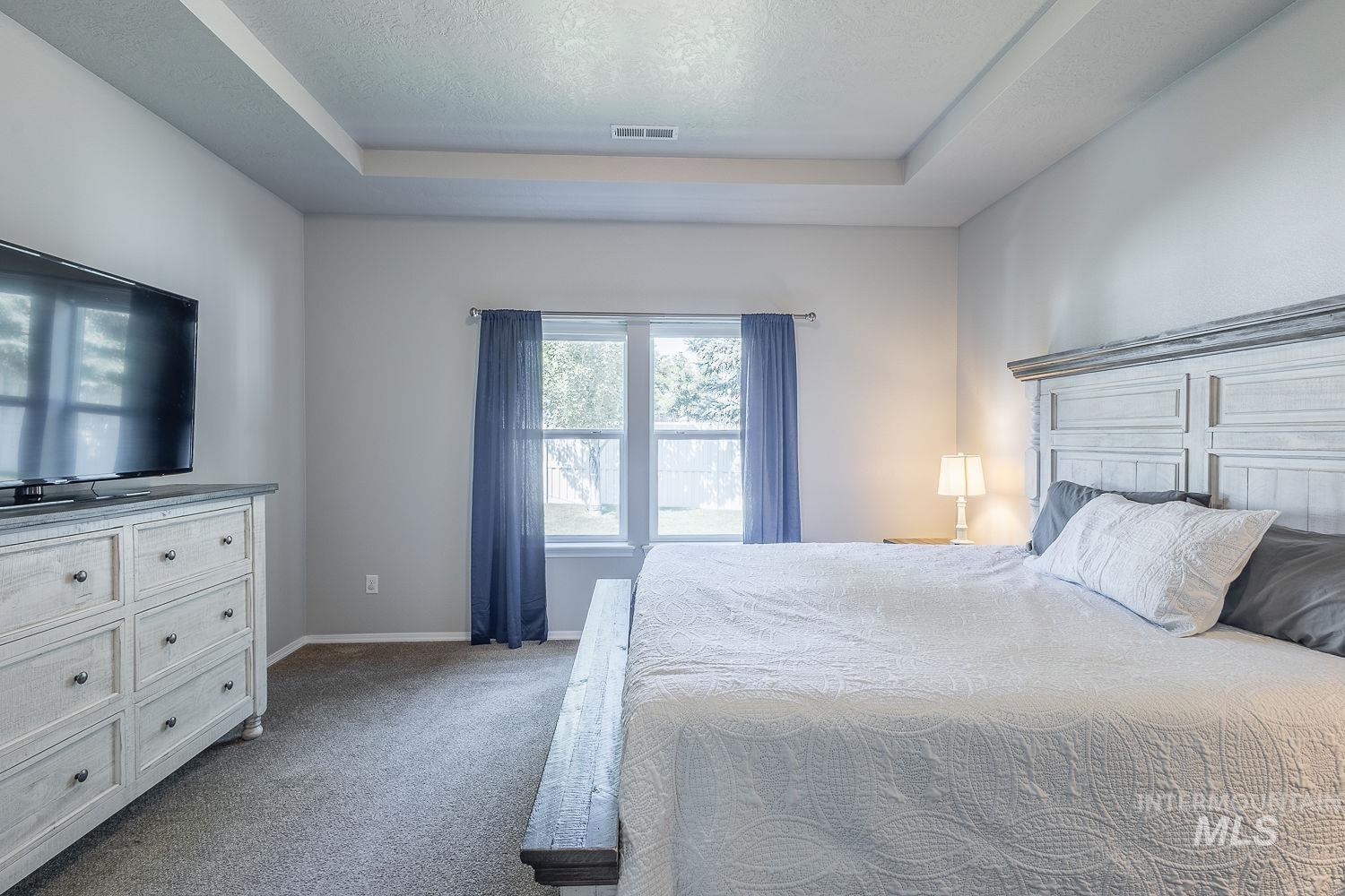 4513 S Dazzle Ave, Meridian, Idaho 83462, 3 Bedrooms, 2 Bathrooms, Residential For Sale, Price $520,000,MLS 98992738