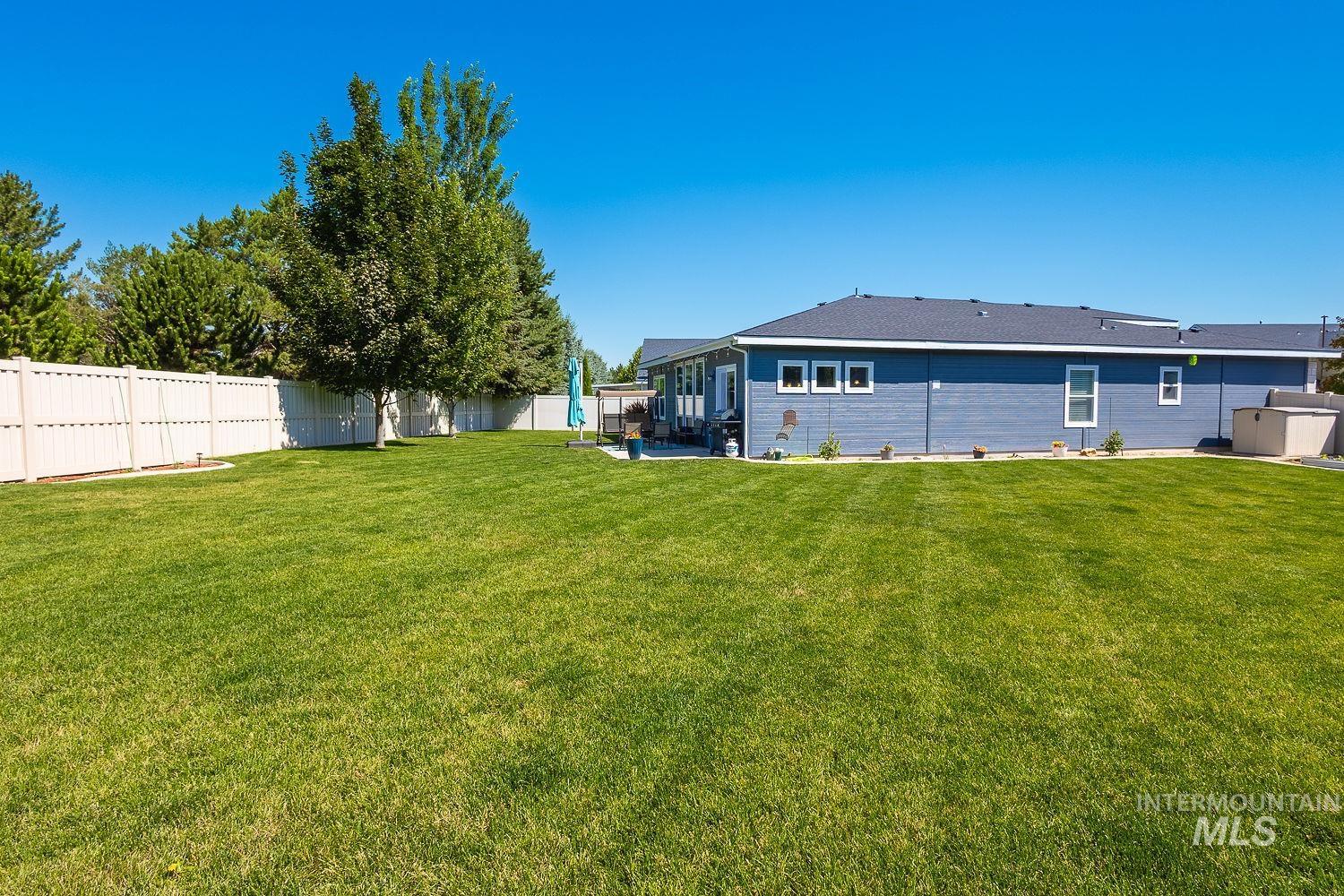 4513 S Dazzle Ave, Meridian, Idaho 83462, 3 Bedrooms, 2 Bathrooms, Residential For Sale, Price $520,000,MLS 98992738