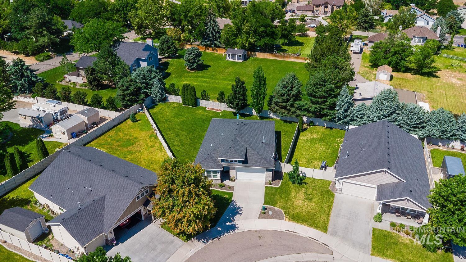 4513 S Dazzle Ave, Meridian, Idaho 83462, 3 Bedrooms, 2 Bathrooms, Residential For Sale, Price $520,000,MLS 98992738