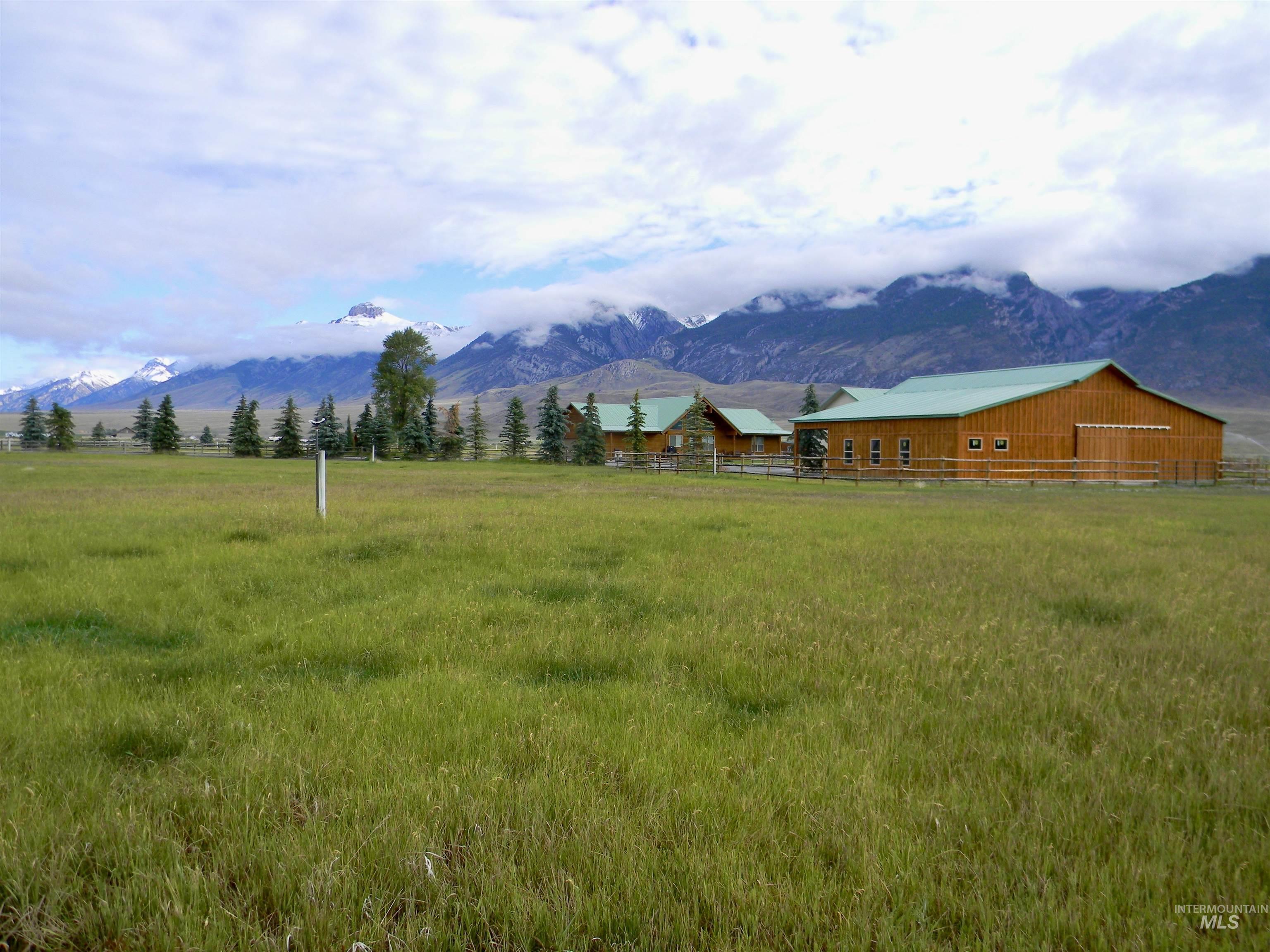 181 Crows Nest Loop, Mackay, Idaho 83251, 2 Bedrooms, 2 Bathrooms, Farm & Ranch For Sale, Price $1,595,000, 98992739