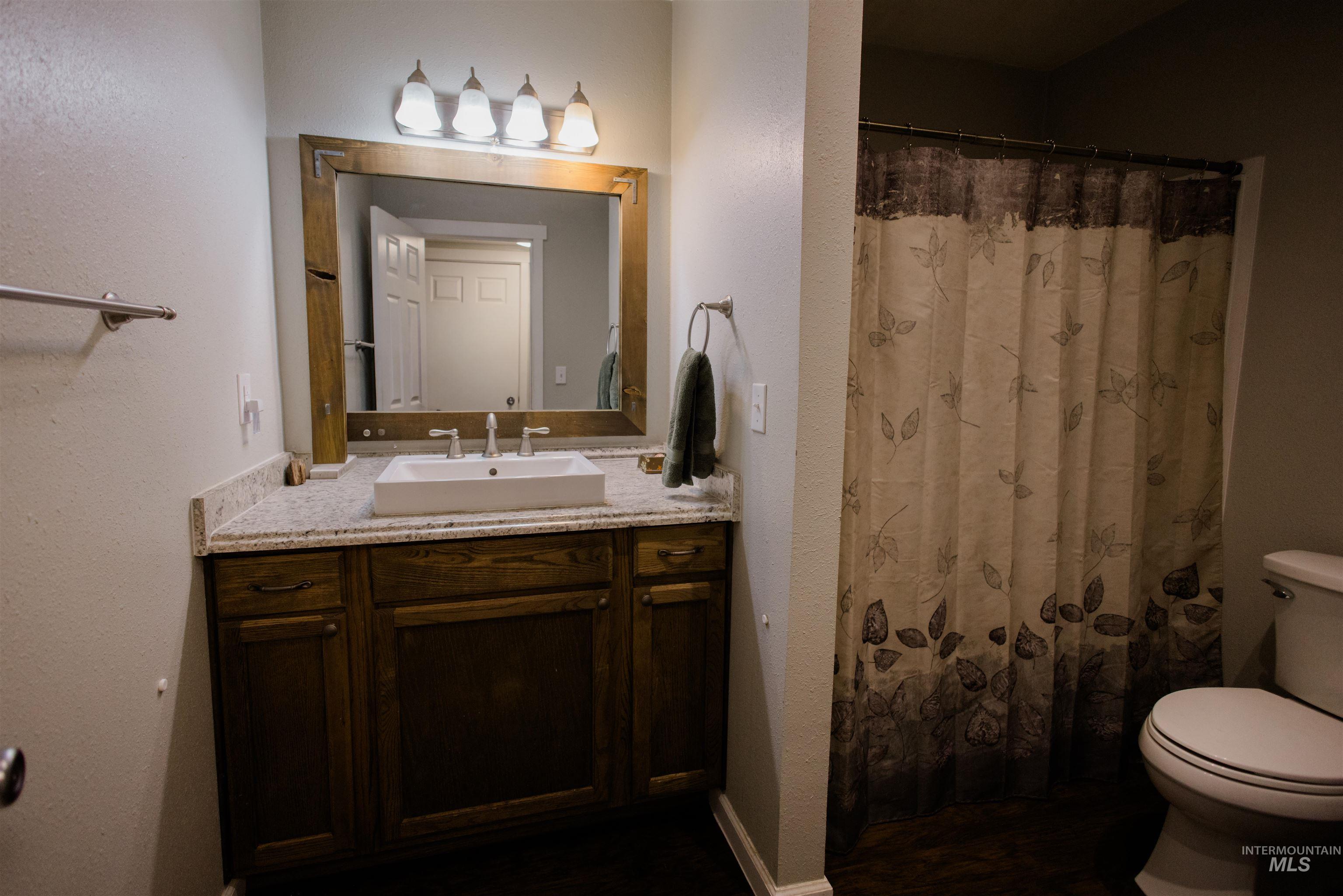 4450 NE Alexander Way, Mountain Home, Idaho 83647, 4 Bedrooms, 2 Bathrooms, Residential For Sale, Price $400,000, 98992747