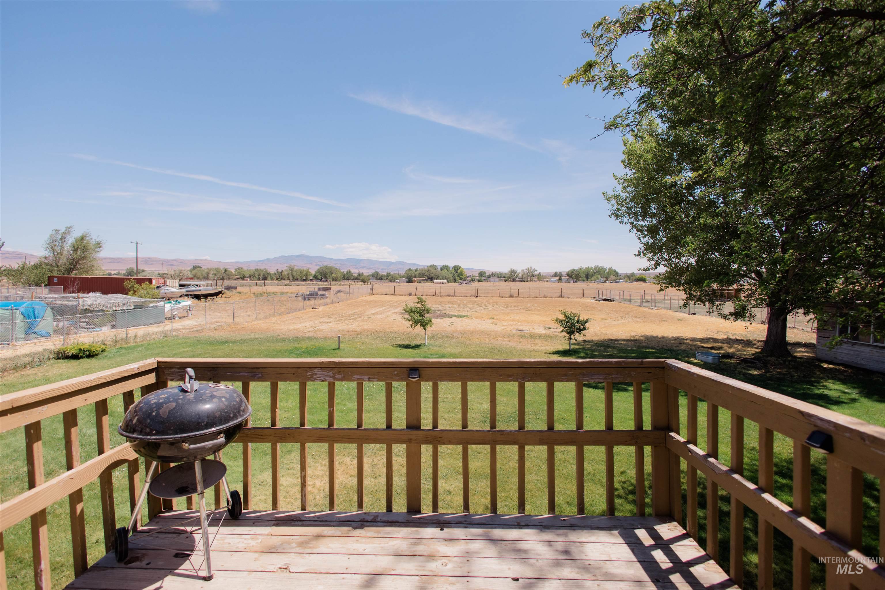 4450 NE Alexander Way, Mountain Home, Idaho 83647, 4 Bedrooms, 2 Bathrooms, Residential For Sale, Price $400,000, 98992747