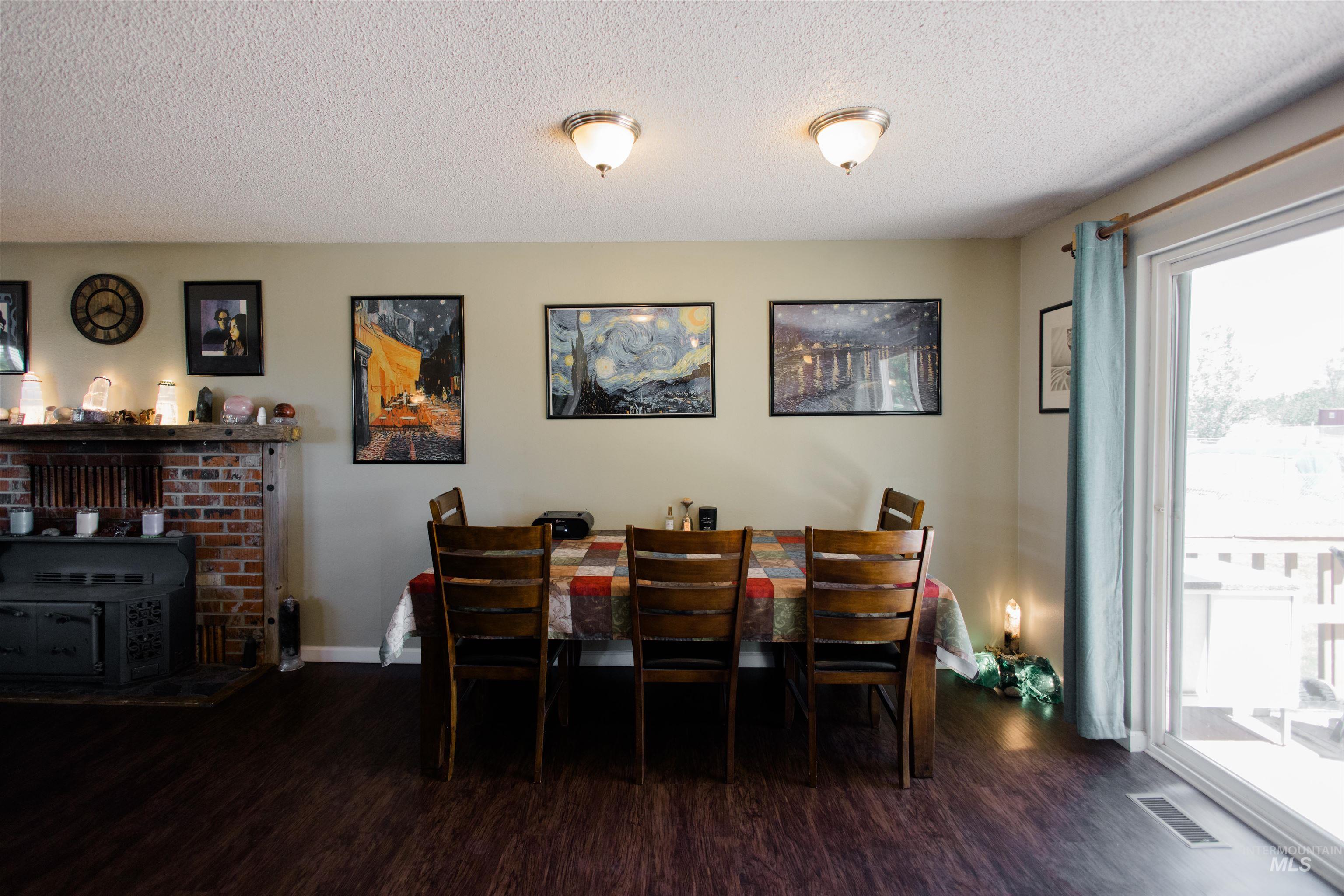 4450 NE Alexander Way, Mountain Home, Idaho 83647, 4 Bedrooms, 2 Bathrooms, Residential For Sale, Price $400,000, 98992747