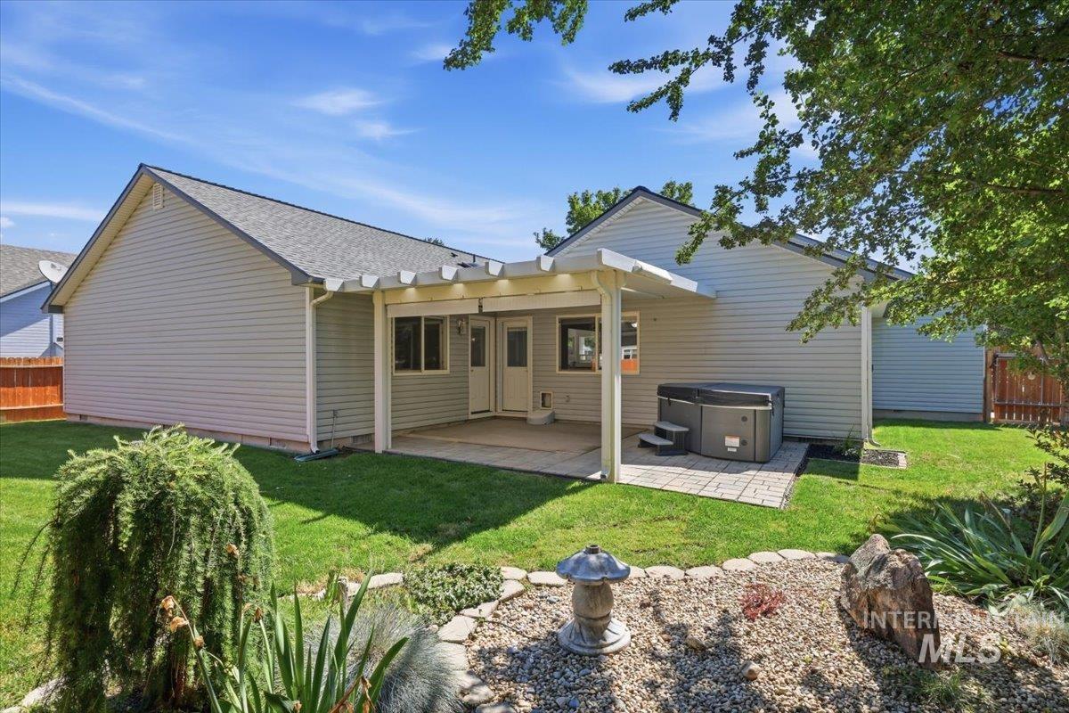 2075 N Springland Pl, Boise, Idaho 83713, 4 Bedrooms, 2.5 Bathrooms, Residential For Sale, Price $515,000, 98992749