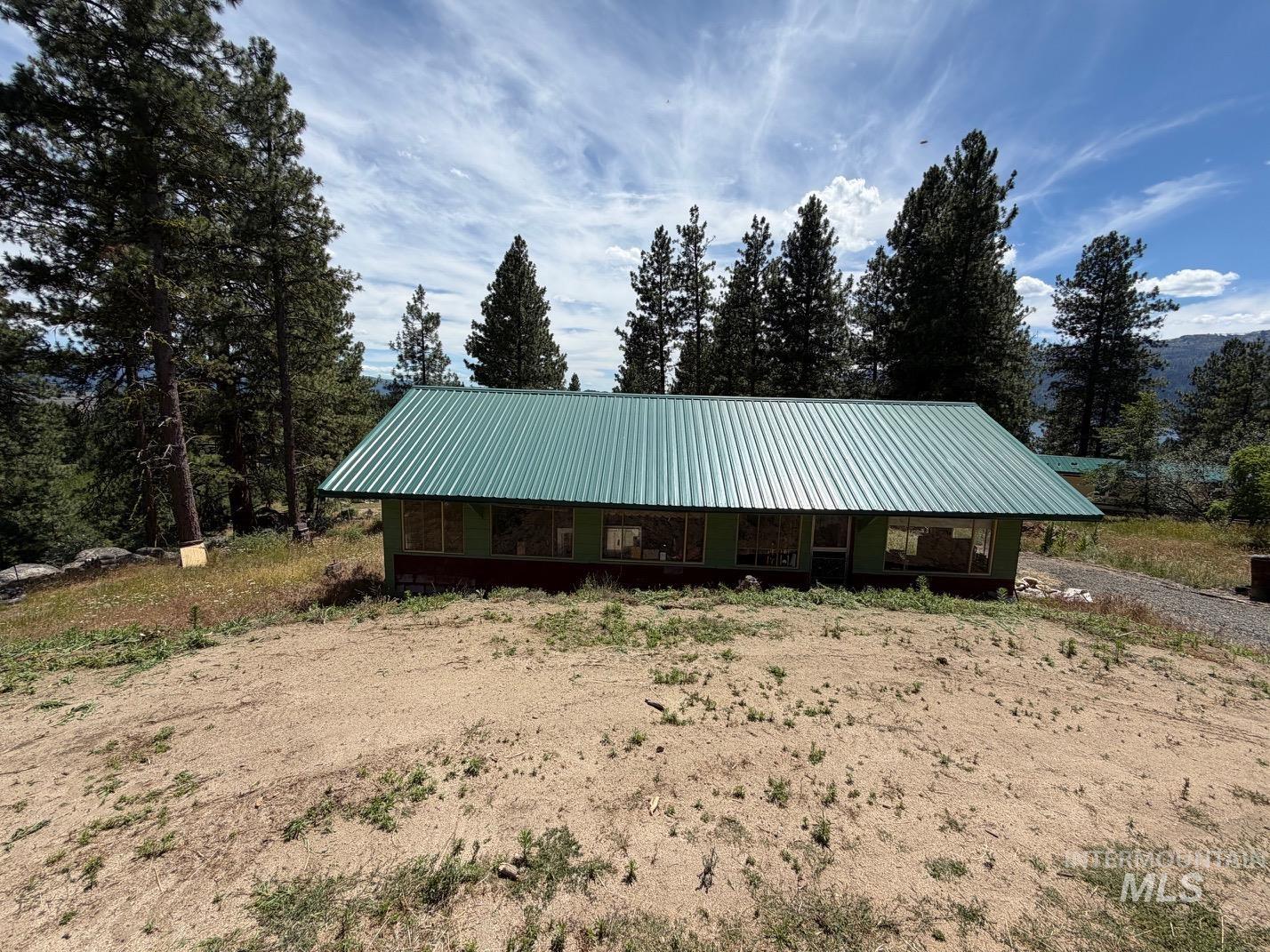 1224 Woodside Rd, Cascade, Idaho 83611, 3 Bedrooms, 2 Bathrooms, Residential For Sale, Price $499,000, 98992752