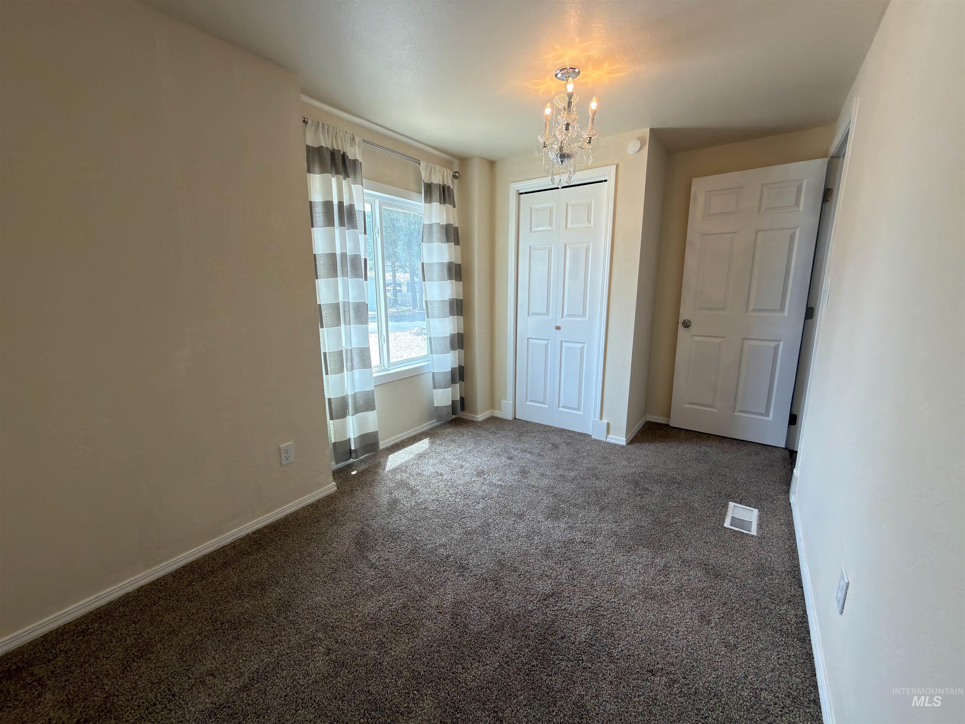 2372 Blue Sage Lane #87, Boise, Idaho 83716, 3 Bedrooms, 2 Bathrooms, Residential For Sale, Price $119,900,MLS 98992753
