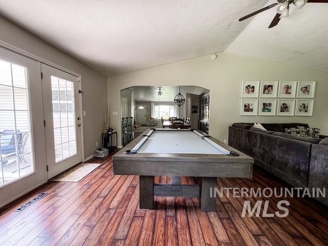 808 O'Leary Way, Twin Falls, Idaho 83301, 4 Bedrooms, 2 Bathrooms, Residential For Sale, Price $490,000,MLS 98992754