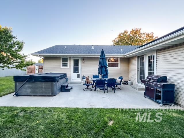 808 O'Leary Way, Twin Falls, Idaho 83301, 4 Bedrooms, 2 Bathrooms, Residential For Sale, Price $490,000,MLS 98992754