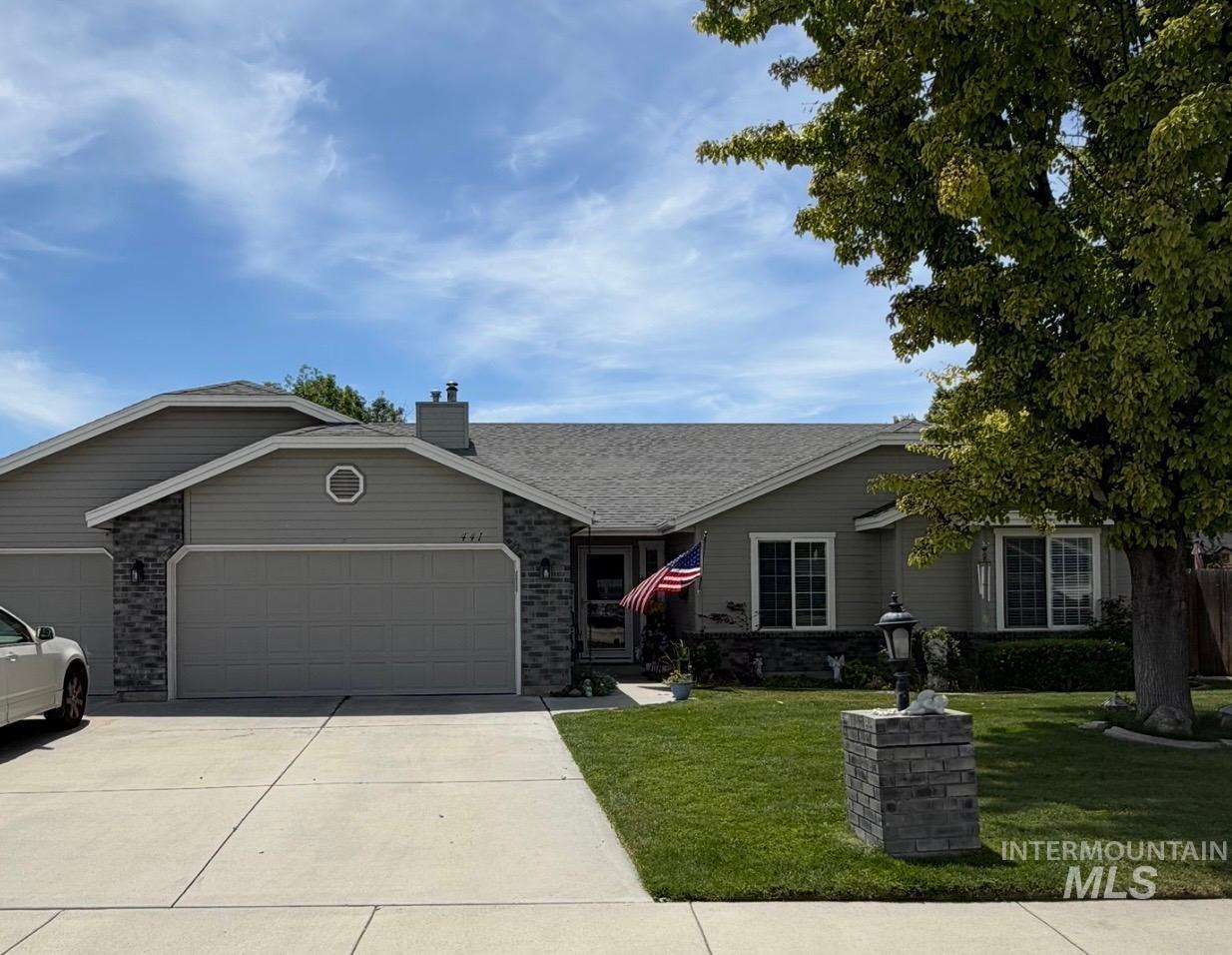 441 War Eagle Way, Nampa, Idaho 83686, 3 Bedrooms, 2 Bathrooms, Residential For Sale, Price $475,000,MLS 98992757
