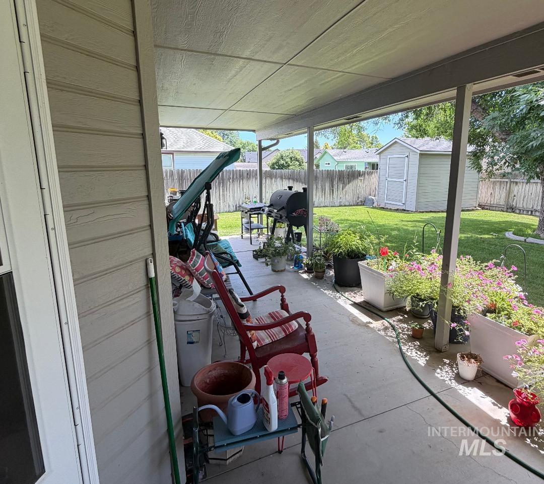 441 War Eagle Way, Nampa, Idaho 83686, 3 Bedrooms, 2 Bathrooms, Residential For Sale, Price $475,000,MLS 98992757