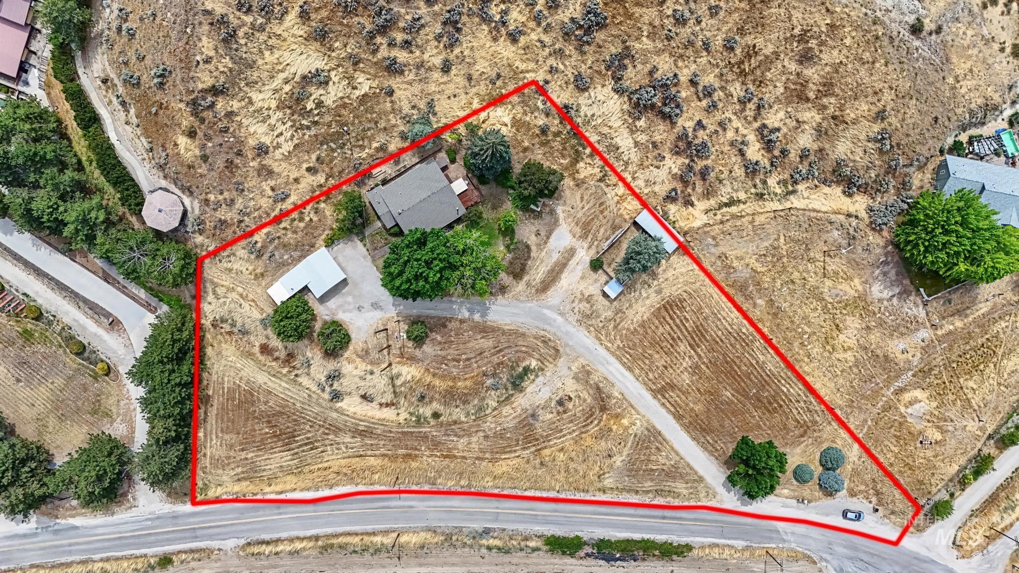 4311 Frozen Dog Rd, Emmett, Idaho 83617, 3 Bedrooms, 2 Bathrooms, Residential For Sale, Price $499,999,MLS 98992760