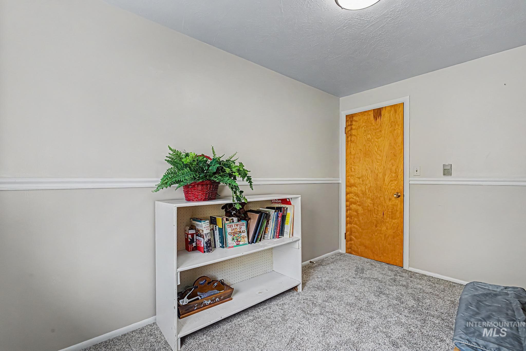 4311 Frozen Dog Rd, Emmett, Idaho 83617, 3 Bedrooms, 2 Bathrooms, Residential For Sale, Price $499,999,MLS 98992760