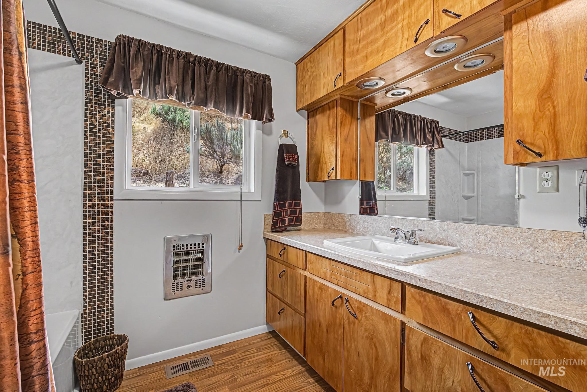 4311 Frozen Dog Rd, Emmett, Idaho 83617, 3 Bedrooms, 2 Bathrooms, Residential For Sale, Price $499,999,MLS 98992760