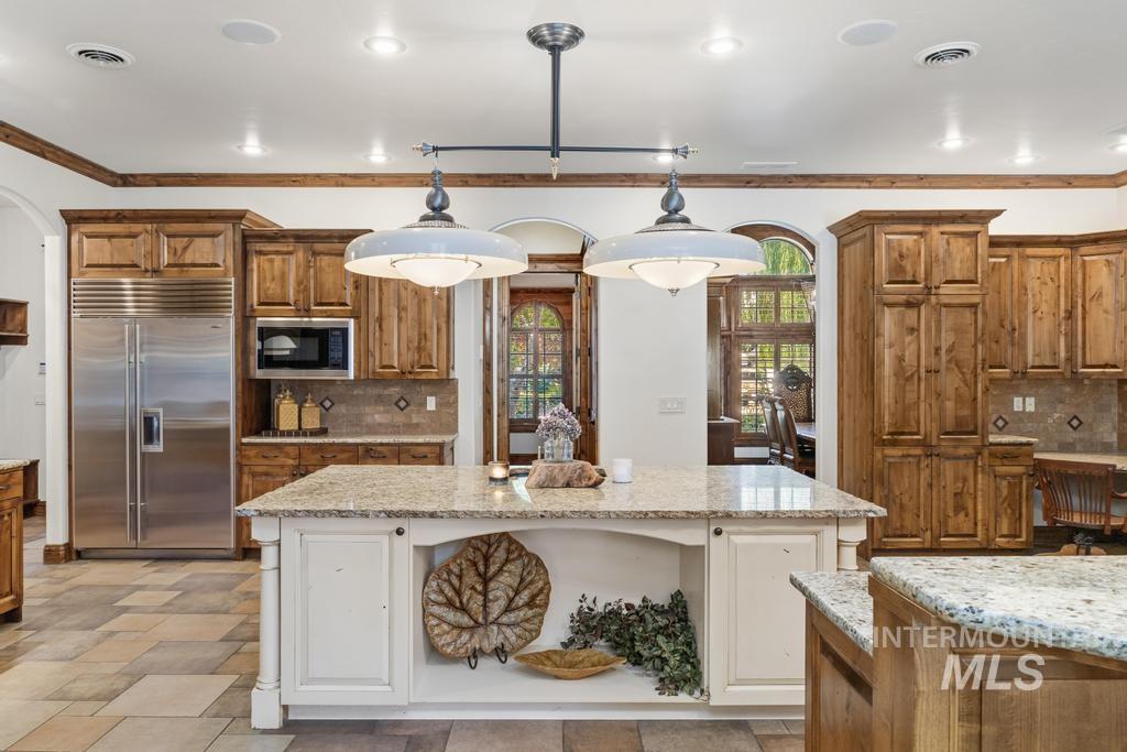 532 N White Sage Way, Eagle, Idaho 83616, 5 Bedrooms, 4.5 Bathrooms, Residential For Sale, Price $2,395,000, 98992761