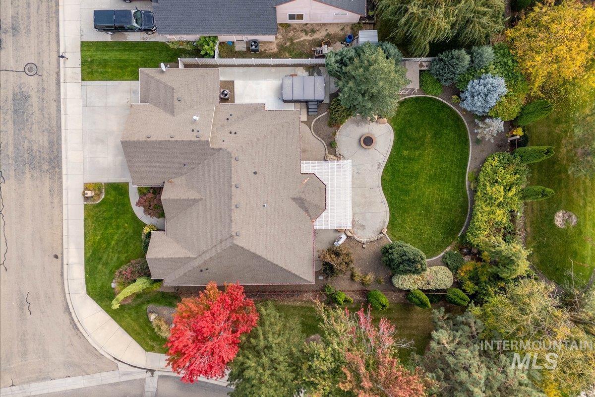 11739 W Creekrapids Dr, Star, Idaho 83669, 4 Bedrooms, 3 Bathrooms, Residential For Sale, Price $689,000,MLS 98992764