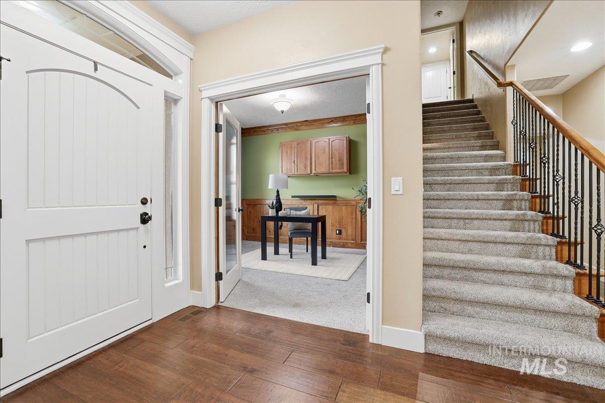 11739 W Creekrapids Dr, Star, Idaho 83669, 4 Bedrooms, 3 Bathrooms, Residential For Sale, Price $689,000,MLS 98992764